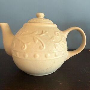 Stoneware Ornate Tea Pot Easter Kitchen Decor Serving Tea Time